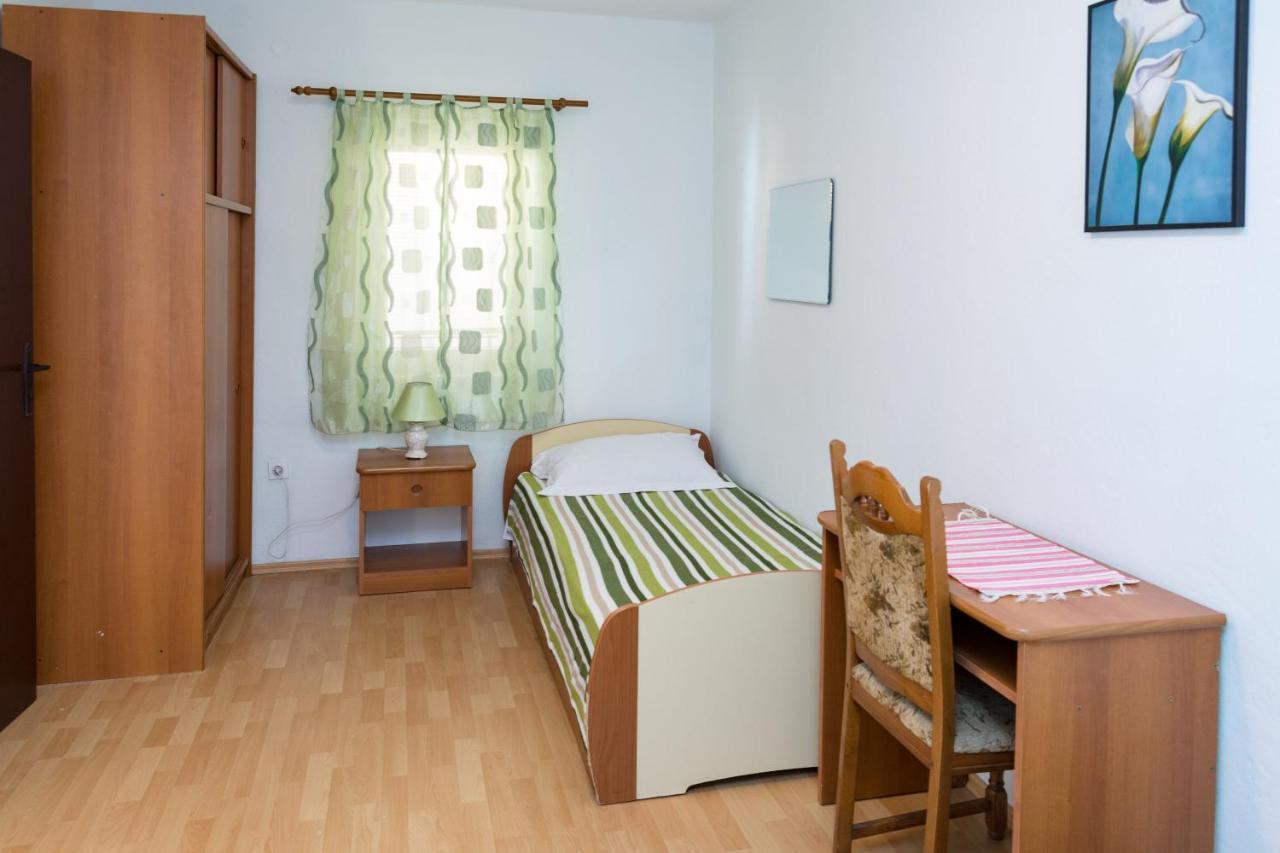 Bed And Breakfast Taverna Miskovic Pag Town Dış mekan fotoğraf